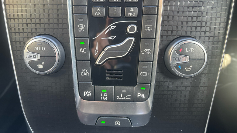 Volvo V40 T2 [122] R DESIGN Pro 5dr Geartronic Petrol Hatchback